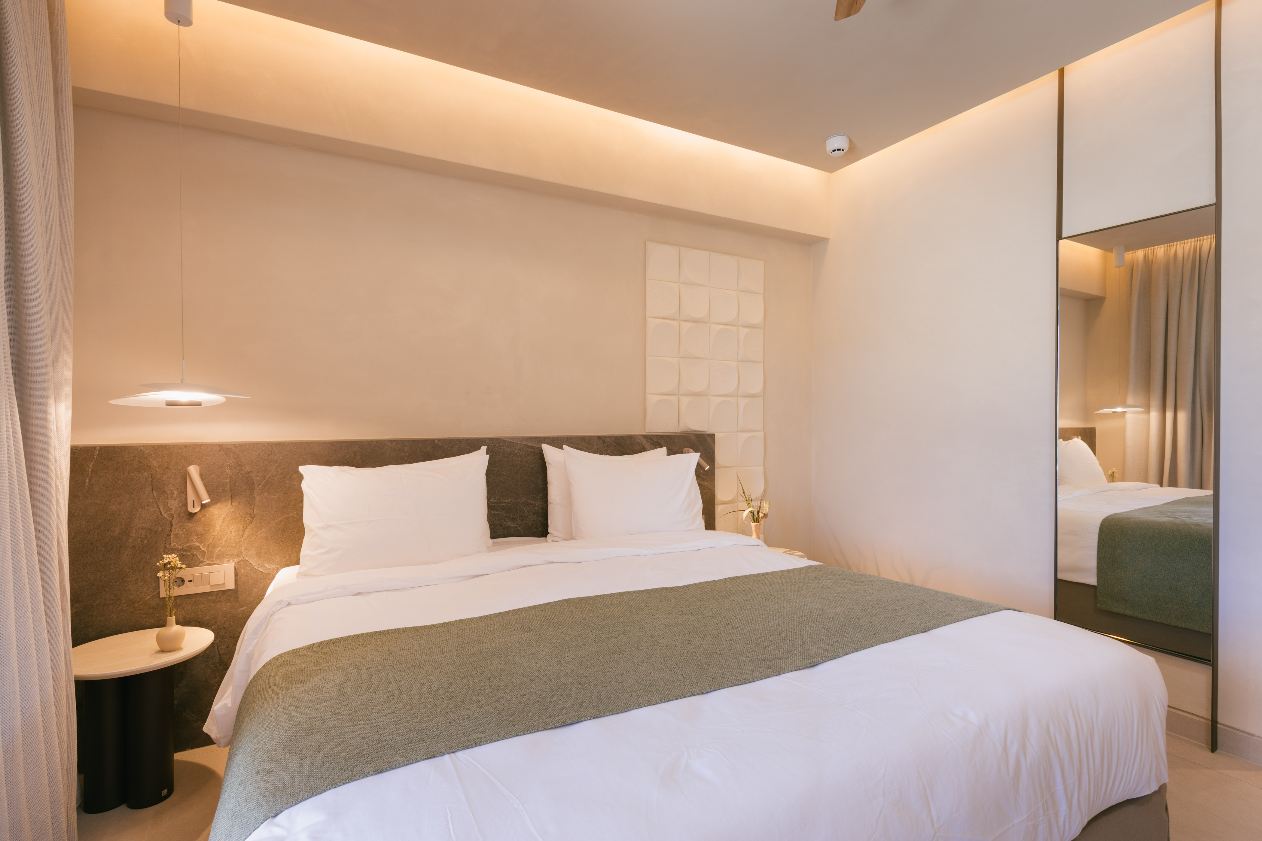 Deluxe Room with Sea View