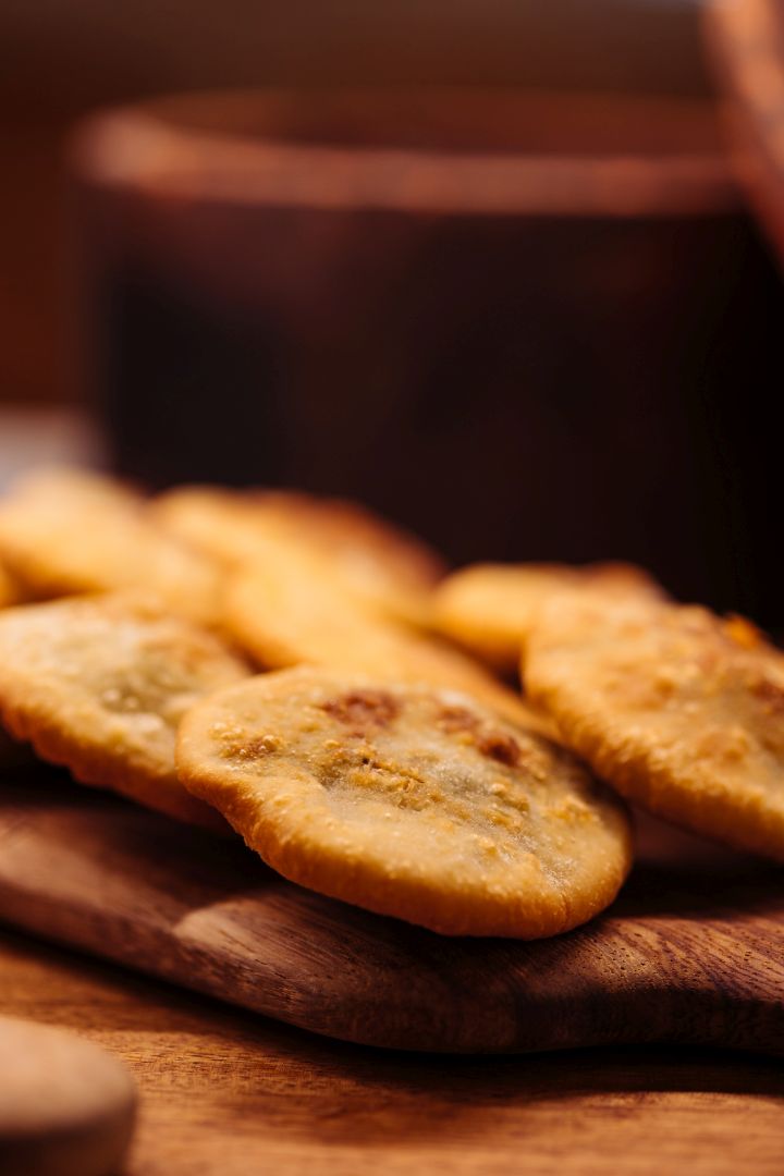 EXPERIENCE<br>AUTHENTIC CRETAN<br>CUISINE