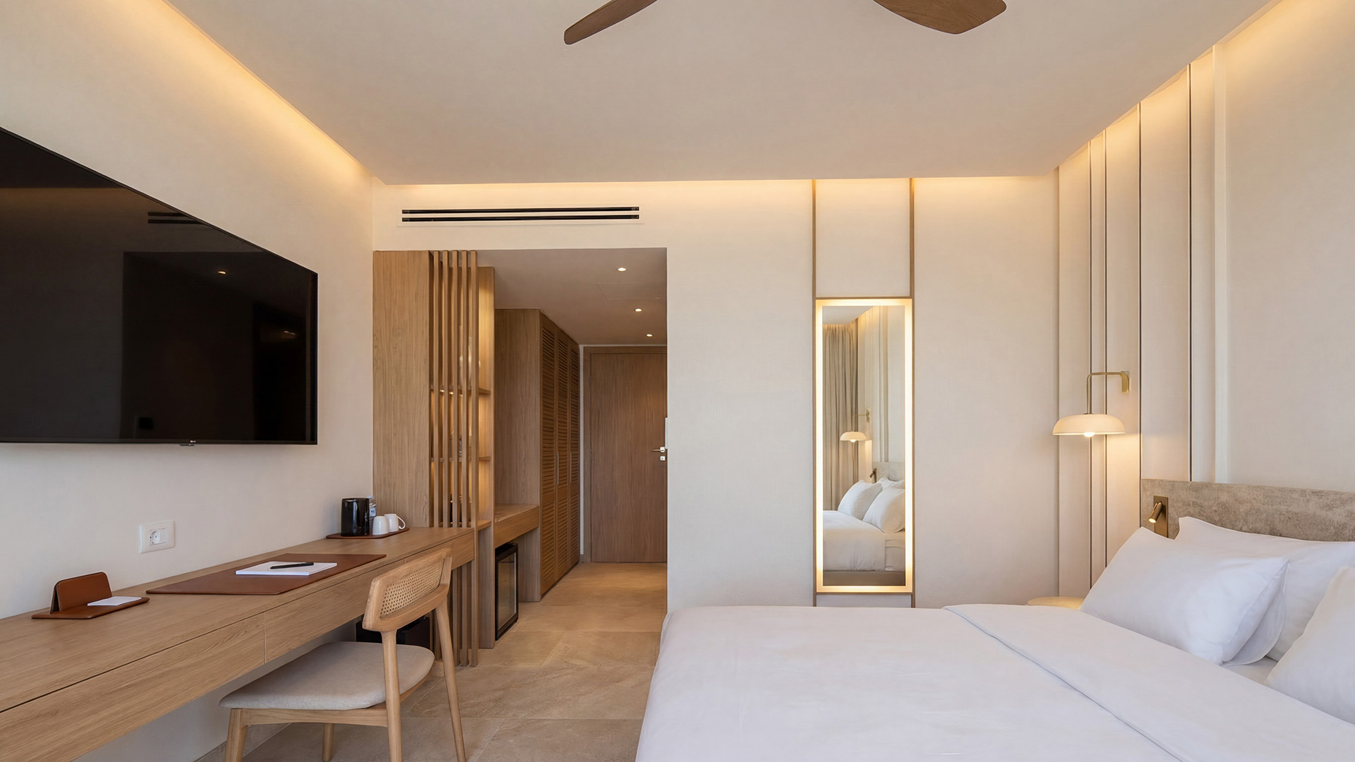 Deluxe Zimmer mit seitlichem Meerblick